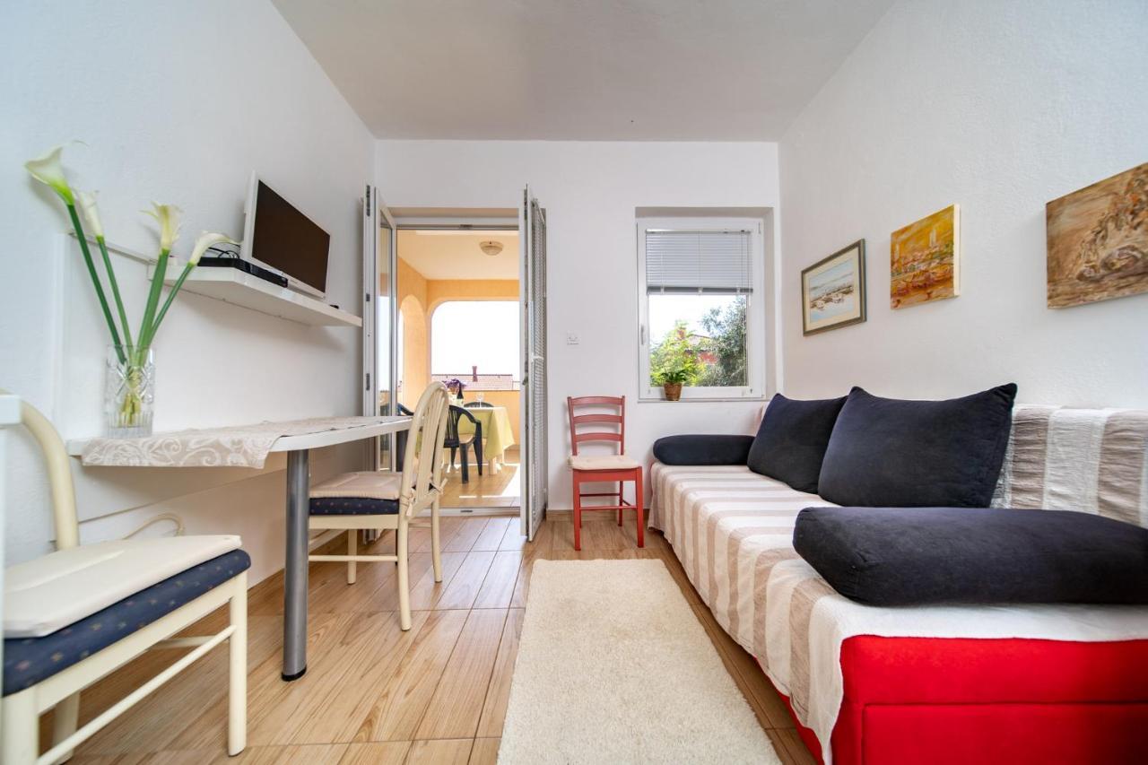Apartmani Milena Barbat na Rabu Exterior foto